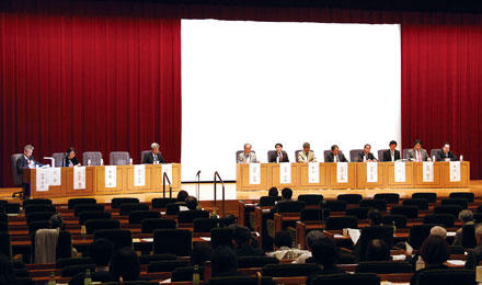 医療的ケア児を支援するため初開催～福祉関係者も交えて～