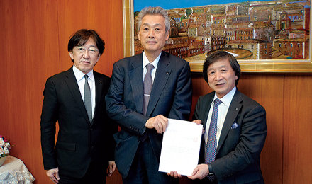 地域包括ケア推進委員会答申「地域共生社会を実現する地域包括ケアの実践へ向けて」