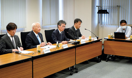 外来・在宅ベースアップ評価料と医療DX推進体制整備加算の届出のポイントを伝達