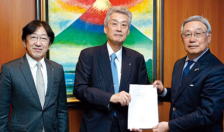 医療関係者検討委員会報告書「人口減少社会における地域の医療・介護人材の確保について」