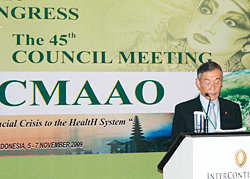 第26回CMAAO総会がインドネシアで開催される／─岩砂副会長，石井常任理事らが参加─（写真）