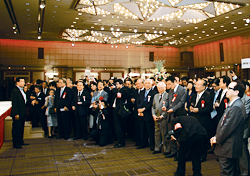 日本医師会役員就任披露パーティー/原中会長 心をひとつに国民の生命と健康を守るという使命を果たす(写真4)